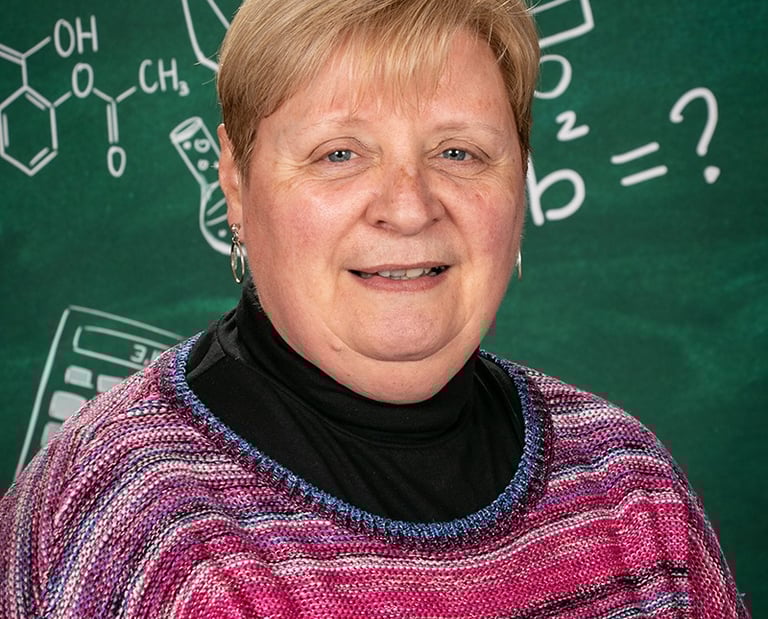 Madame Claudine, puériciltrice de l'école