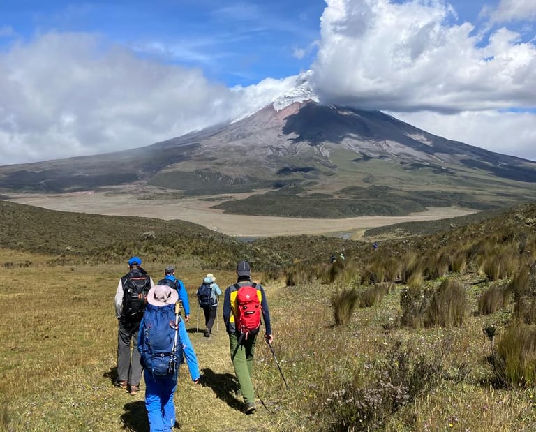 descent from Ruminahui Central
