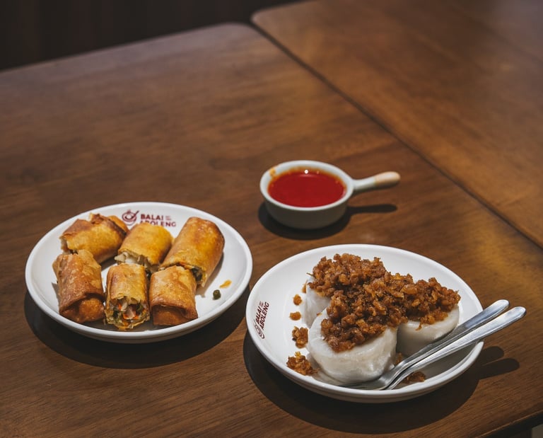 Cui Kue and Popiah at Balai Aboleng Batam