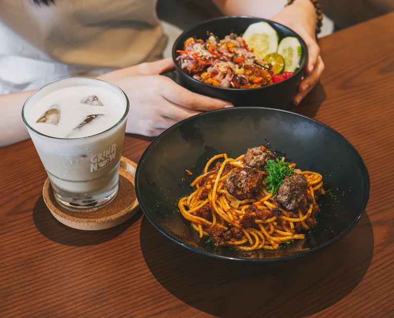 Meatballs Bolognese and Rice Bowl Sambal Matah at Grind Now Coffee Bar Batam