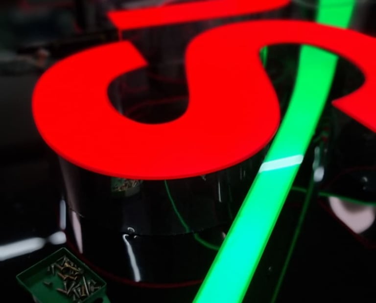 Beleuchtete 3D-Profilbuchstaben mit LED für professionelle Außenwerbung