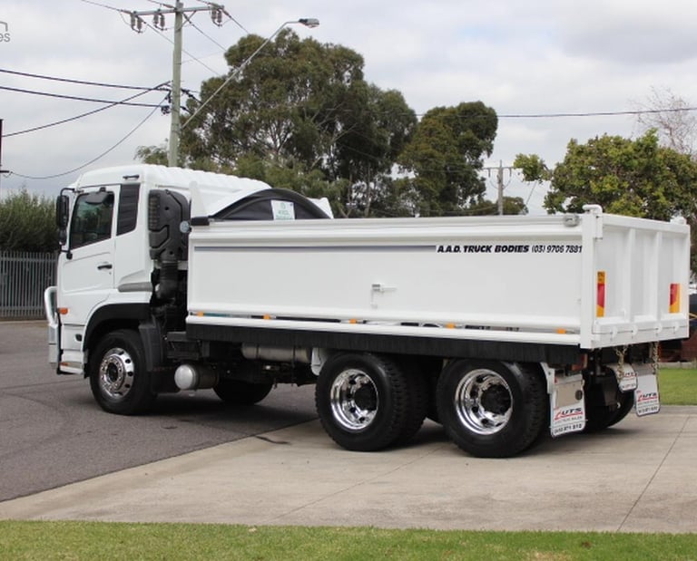 Truck, Tipper for hire