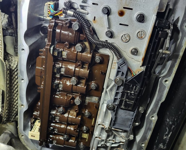 Сервис на автоматски менувач – отворање и проверка на внатрешни делови тјуинг гараж ап Skopje