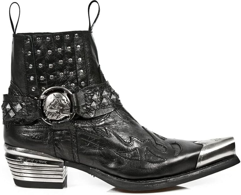 Goth Cowboy Boots. Black Leather, Skull Metal Accents