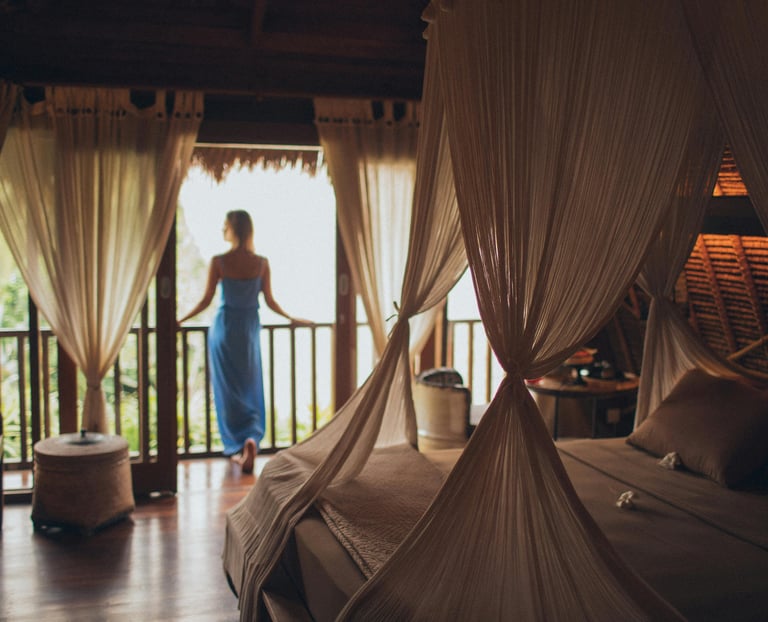 Solo Traveler contact form