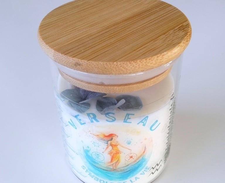 Aquarius zodiac sign candle with decan stone