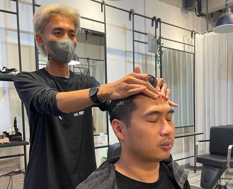 Hairspa Treatment by tjoekoer bawah pohon barbershop