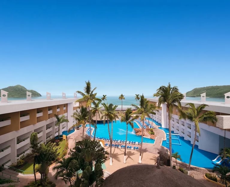 hotel todo incluido en mazatlan el cid castilla