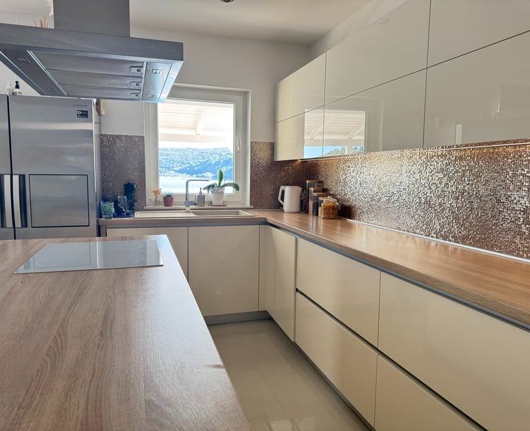 Apartment rental on the island of Rab, close to beaches and local attractions