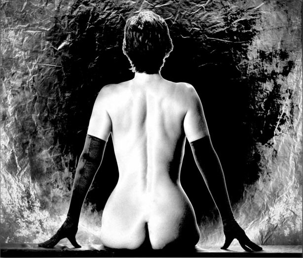 silouette nude