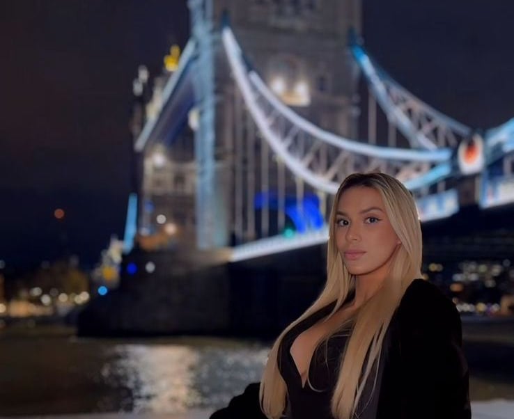 Discreet luxury companion in gatwick