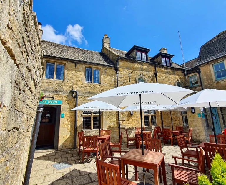 cotswolds, the old new inn pub