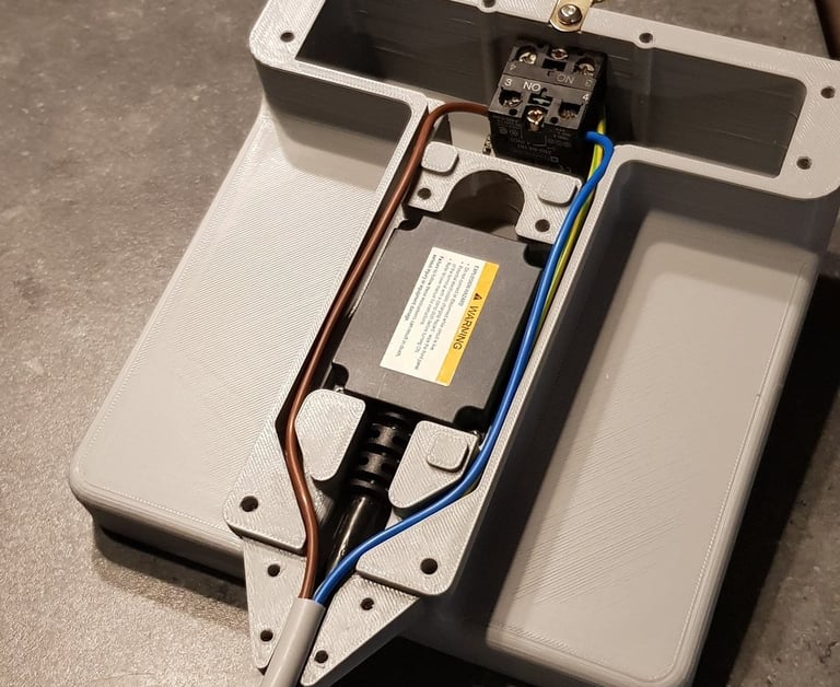 Boitier de commande support d'écran tactile sur mesure