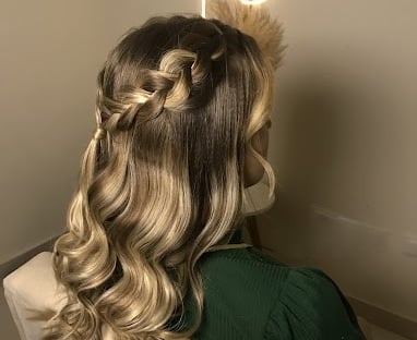 penteado sofisticado para formatura, casamento, festa ou ensaio fotográfico