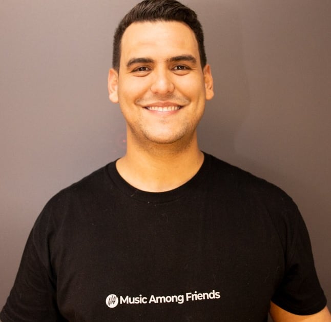 Music Lessons in Oak Park and Airport West