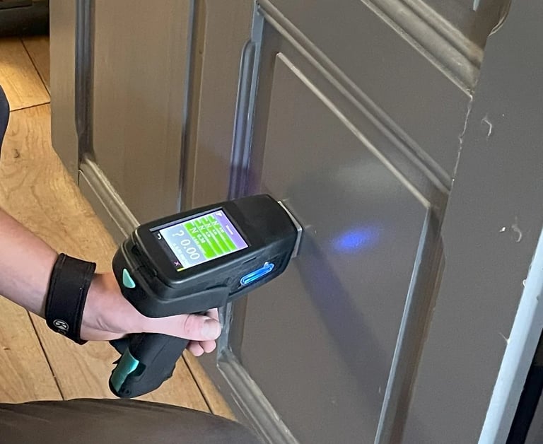 Recherche d'amiante et de plomb pour sécuriser une transaction immobilière à Tourcoing.