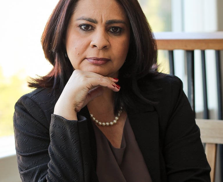 Carla Florencio Advogada Especialista em Direito Imobiliário RJ