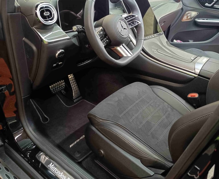 Nettoyage cuir alcantara voiture Thiers Riom Vichy