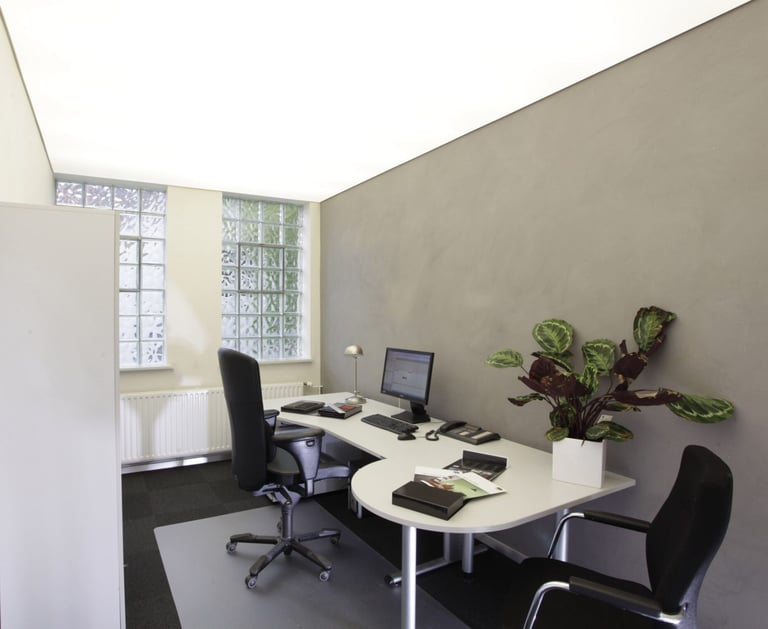 lichtdecke im büro 