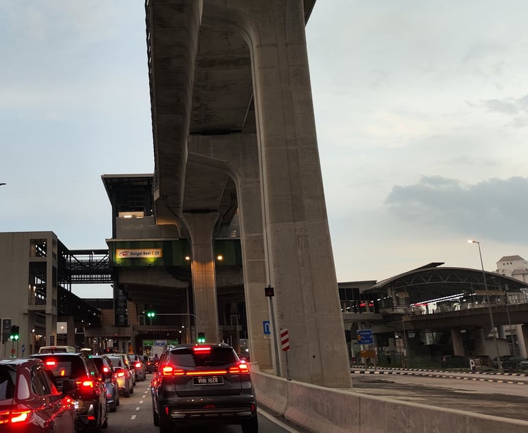 Sungai Besi MRT LRT