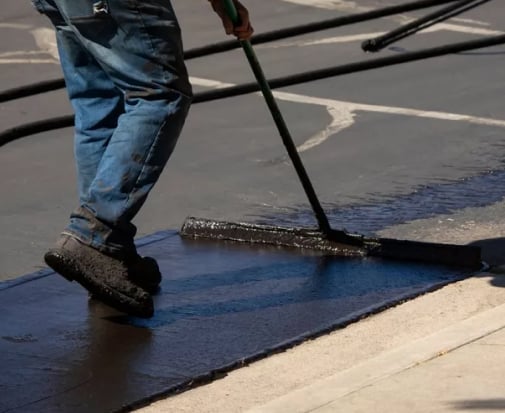 Parking Lot Seal Coating Service in Phenix City, Alabama
