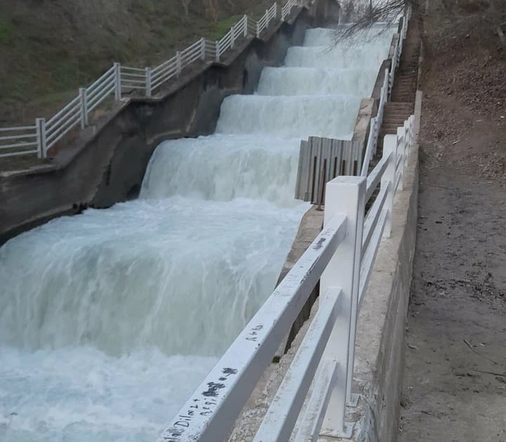 Waterfakk in Tashkent