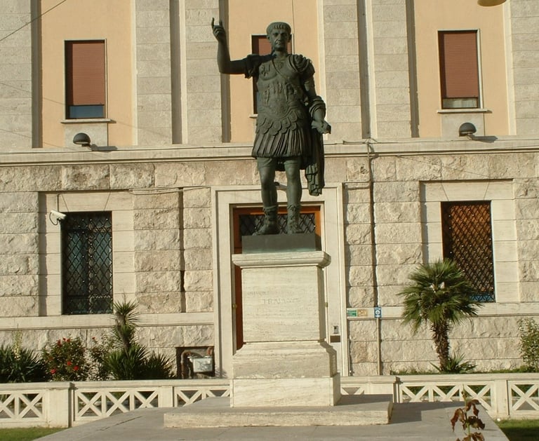 estatua de trajano