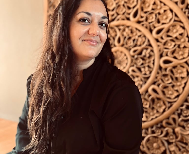 Transpersonale & Traumasensible Kunsttherapeutin | Schwangerschaftsbegleiterin | Kinderwunsch-Coach