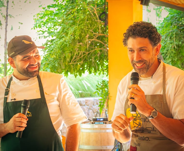 Chefs Gabriel Rischioto (à esq.) e Rodrigo Oliveira. Foto: Divulgação