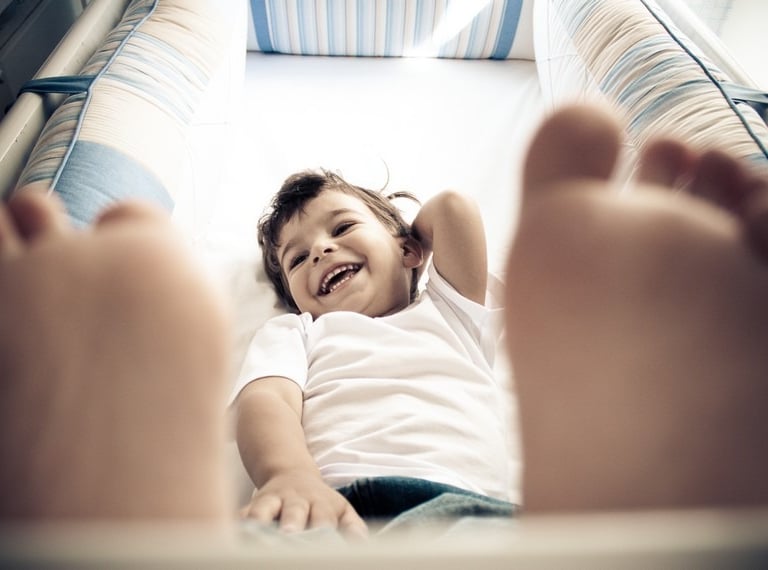 Ensaio kids feito por Ricco Gnocchi Fotógrafo de família em Uberlândia