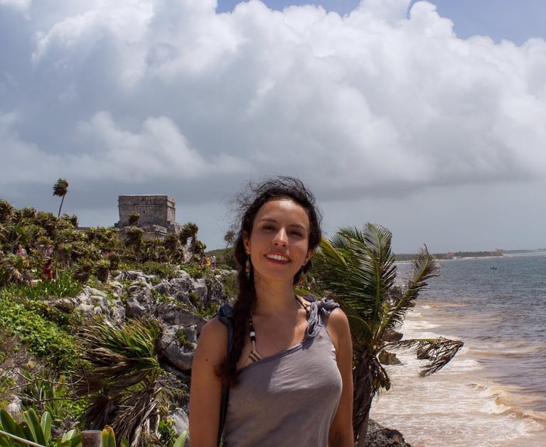 Paola Gonzalez. Embodiment coach and yoga expert