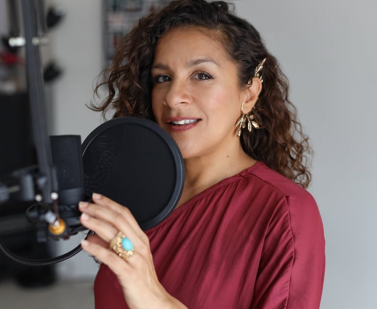 Lucianna Coelho voice over artist