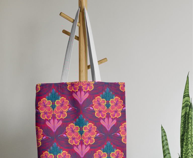 Flores en patrones para estampar en textil, coloridas, caribeñas, alegres,rojas con amarillo.