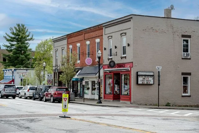 Image of downtown Chagrin Falls