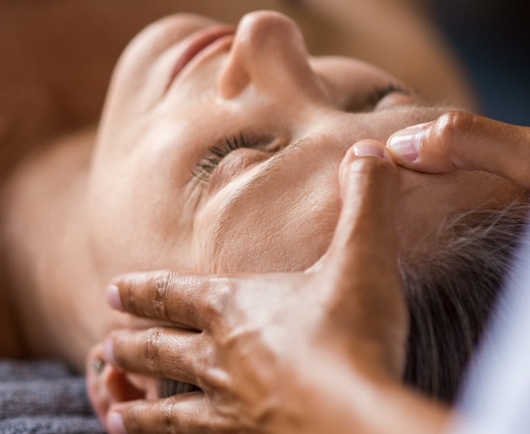 Nova PMU & Laser Clinic - Gezichtsbehandeling