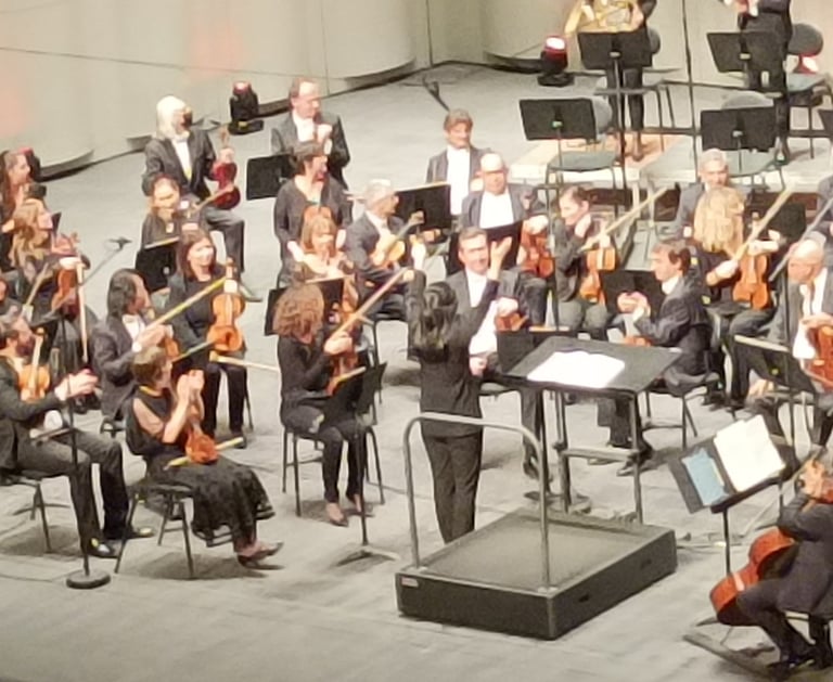 Female conductor 