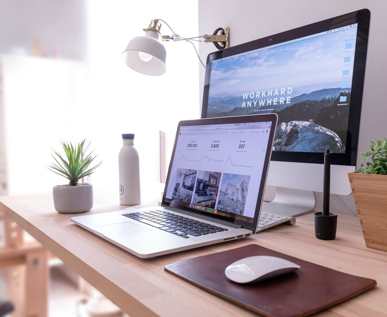 a laptop computer monitor and a laptop computer
