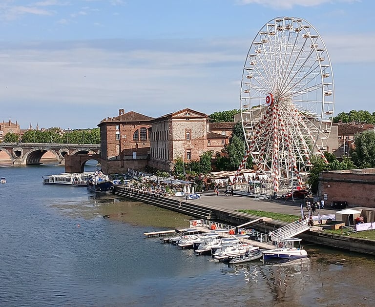Ferris Wheel on the Garonne, Toulouse