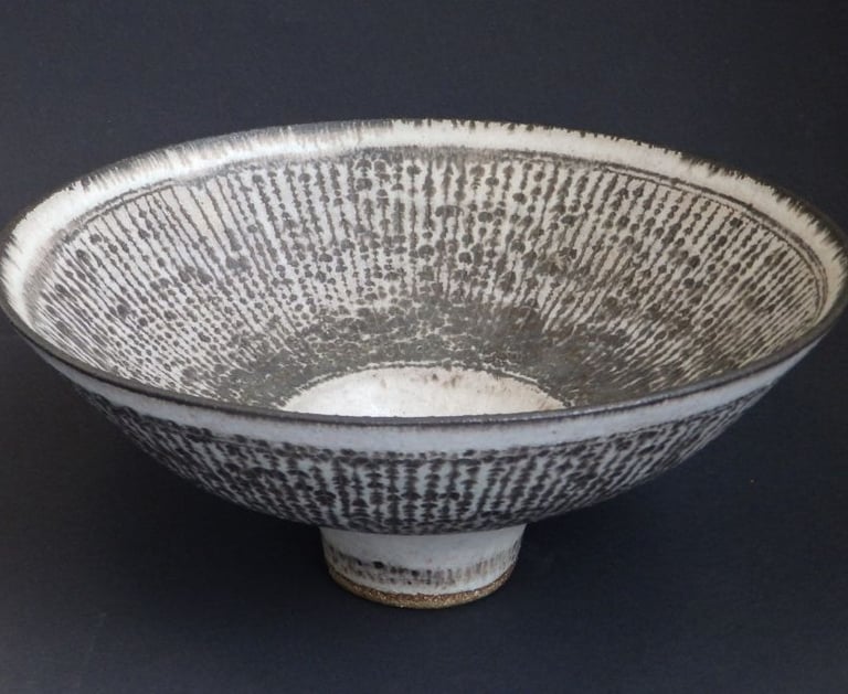 Stoneware bowl by Lucy Rie