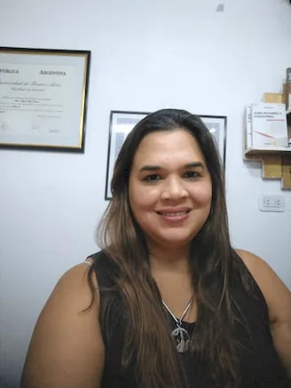 abogada profesional en su oficina del Estudio Jurídico Olea en Morón