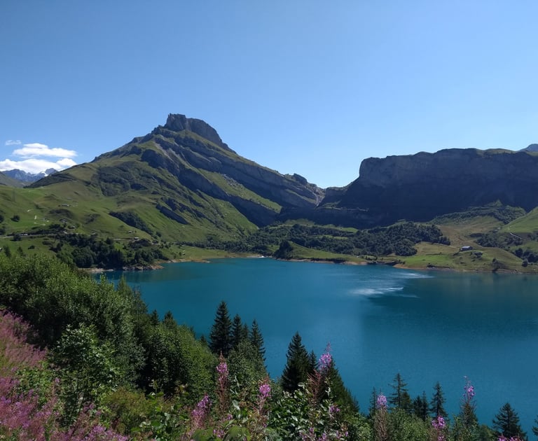 Les Saisies et le Beaufortain': hiver neige abondante; l'été, ultime vallée heureuse de Alpes