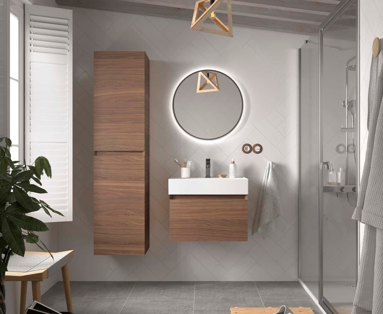 600 bathroom unit and wall storage