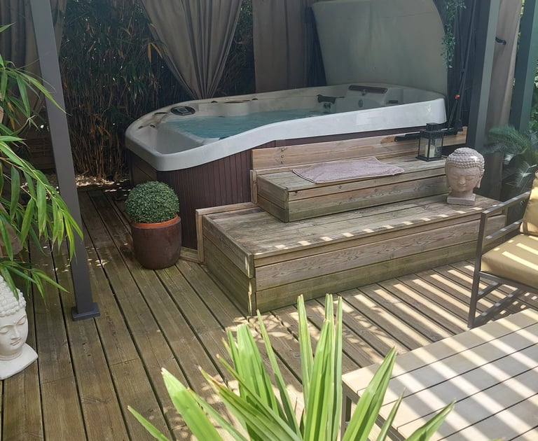 Jacuzzi privatif demeure 1
