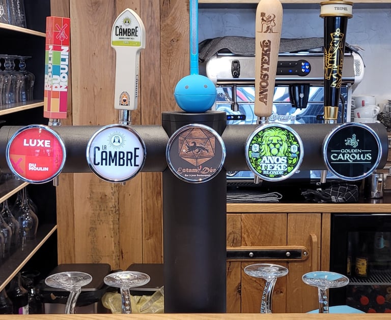 Tireuse à bière du bar à jeux