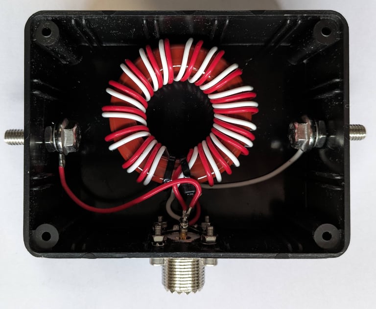 Inside view of the 400W matching transformer core and winding