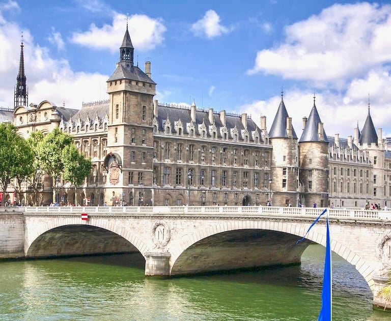 Paris City Center Tour