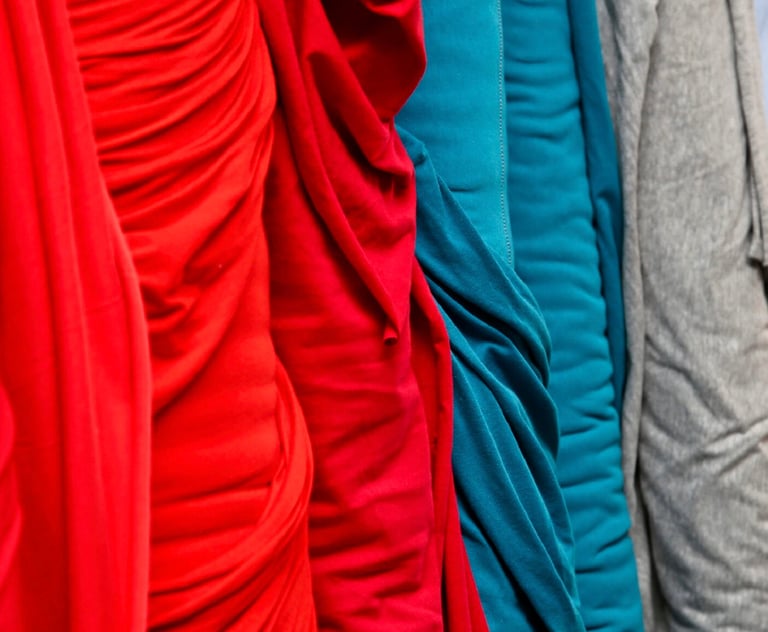 Sherik telas deportivas