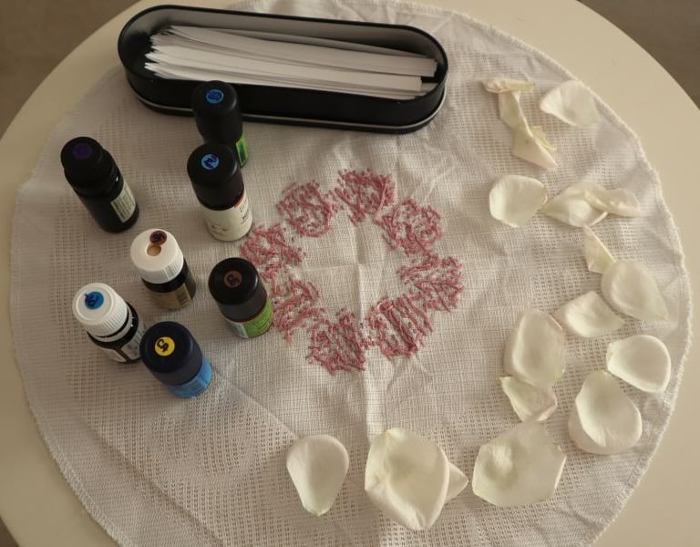 Aroma-Arbeit mit ätherischen Ölen