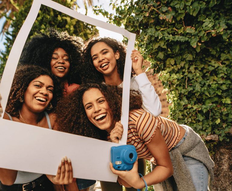 Social Media and English Language Youtube Instagram TikTok Podcast Spotify Facebook