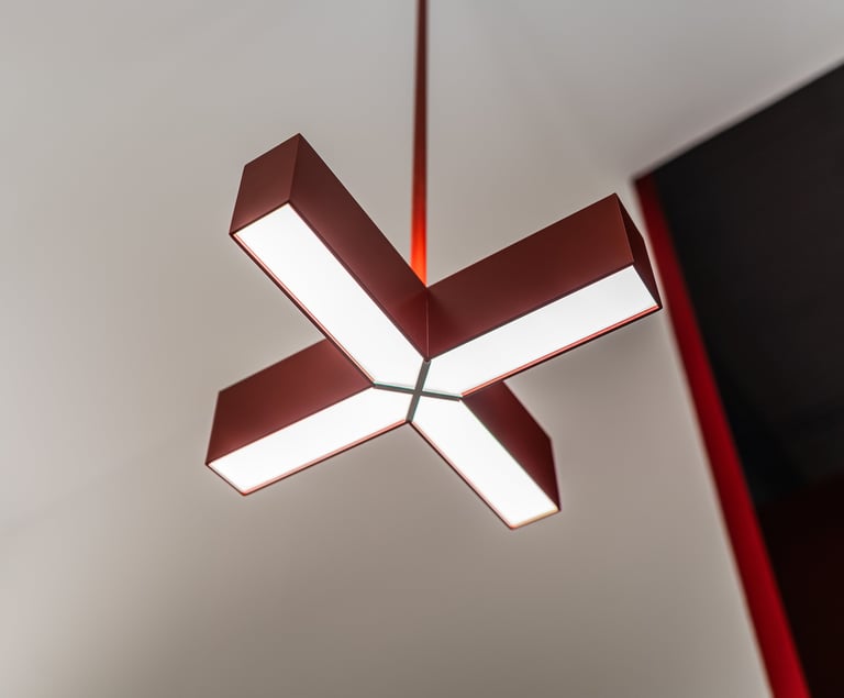foto di design illuminazione, euroluce 2025, foscarini